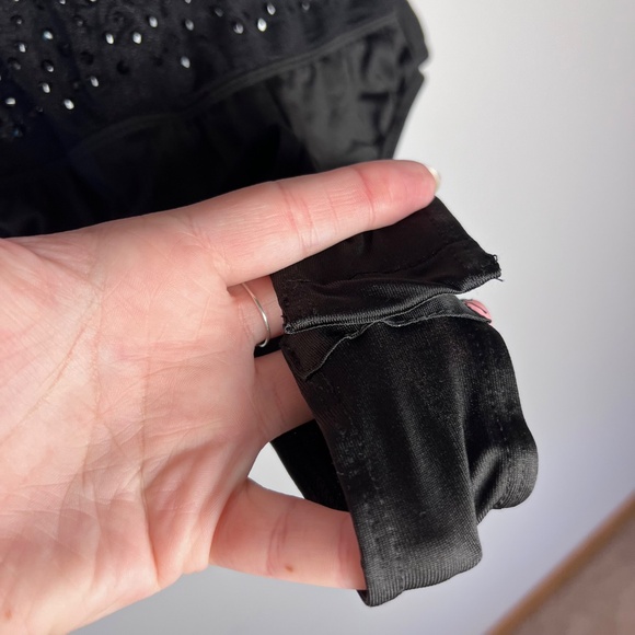 Windsor Sheer Glitter/Bedazzled High Neck Sleeveless Snap Bodysuit NWT Size M - Picture 8 of 8